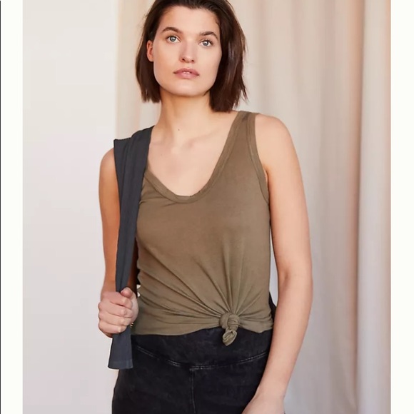 Anthropologie Scoop Tank - Picture 4 of 8